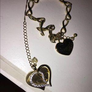 Heart necklace and bracket set